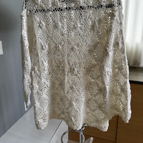 Crochet Top with scoop neck and the perfect amount of Peek a Boo - Picture 12 of 16